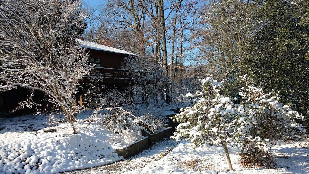 Unitarian Universalist Church | 333 Dubois Rd, Annapolis, MD 21401, USA | Phone: (410) 266-8044