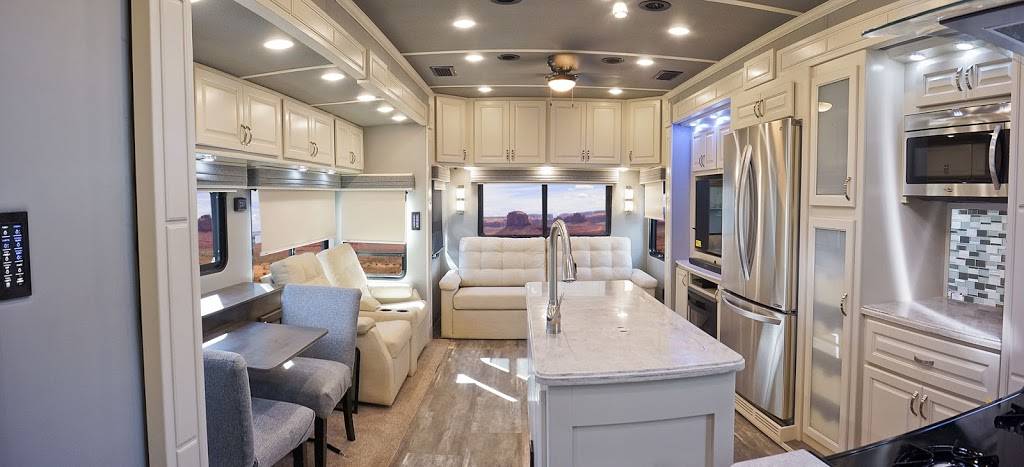 Luxe Luxury Fifth Wheels-Texas - Display Only - Appointment Only | 7960 Rodeo Trail #430, Mansfield, TX 76063, USA | Phone: (844) 284-6678