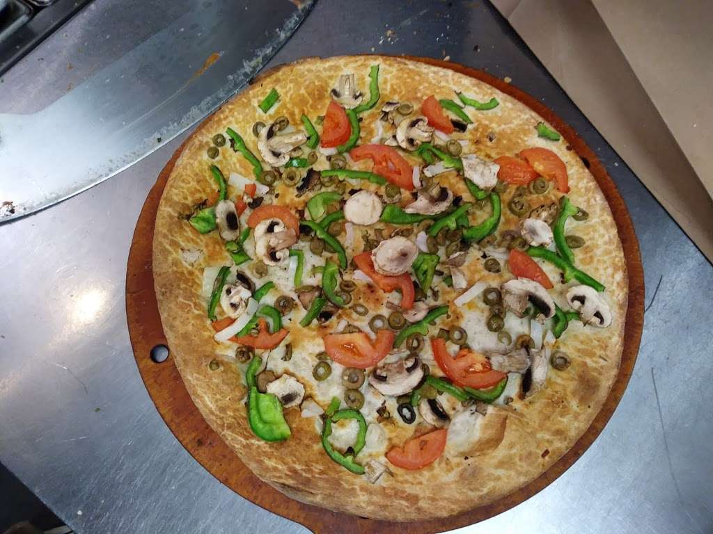 Pizza Parlor | 13425 University Blvd, Sugar Land, TX 77479 | Phone: (832) 939-9445