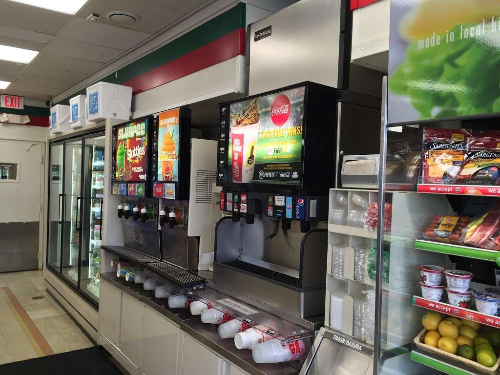 7-Eleven | 4901 W 167th St, Oak Forest, IL 60452 | Phone: (708) 560-0108