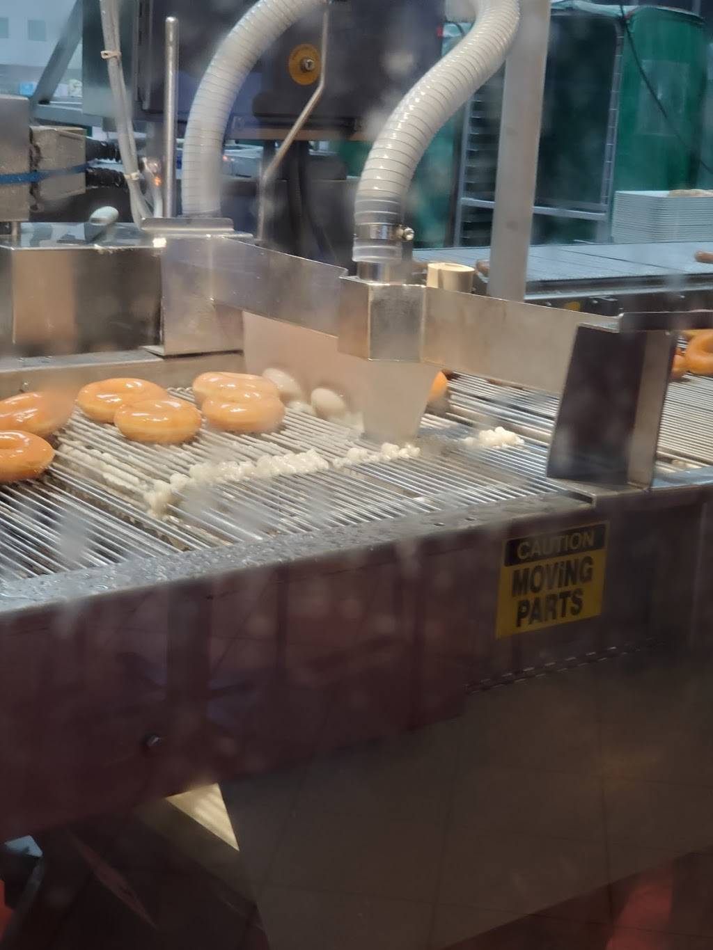 Krispy Kreme | 2401 Battleground Ave, Greensboro, NC 27408, USA | Phone: (336) 540-1594