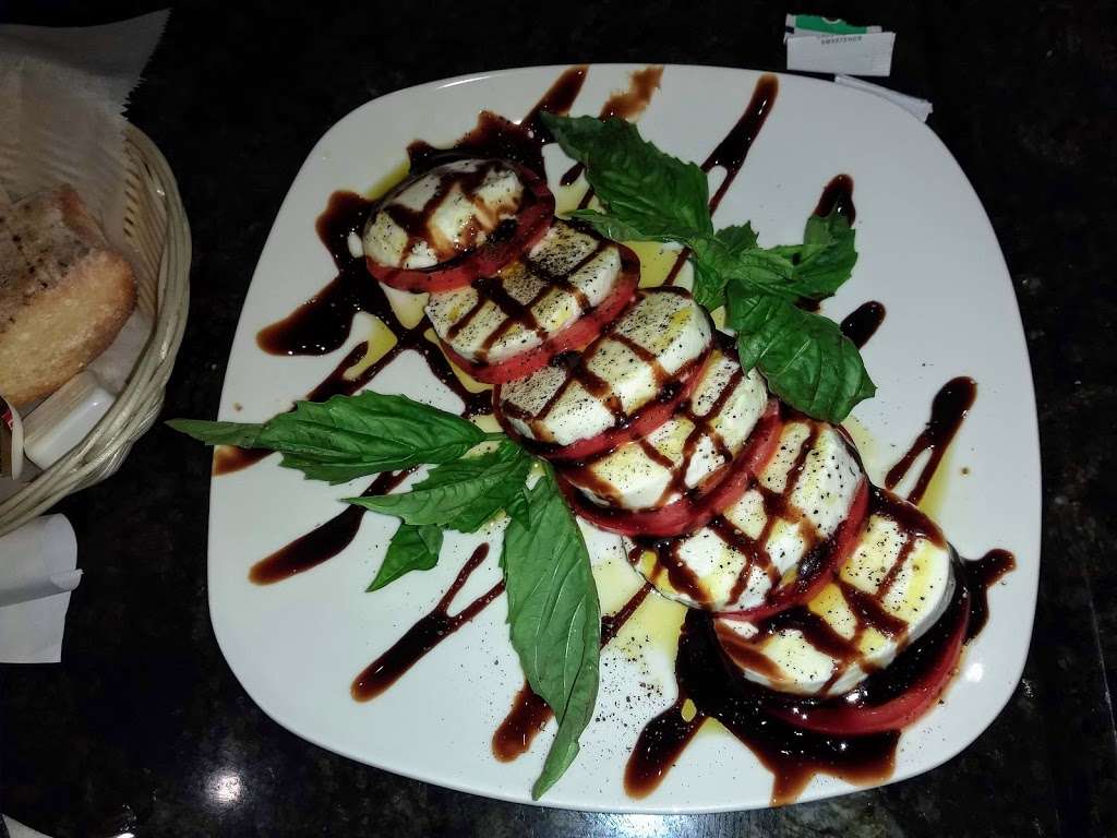 Genoveses Italian Cafe | 116 Dunlawton Blvd, Daytona Beach, FL 32118, USA | Phone: (386) 767-4151