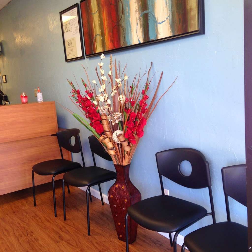 Blue Hair Salon | 2300 Rowlett Rd #114, Rowlett, TX 75088 | Phone: (214) 477-4342