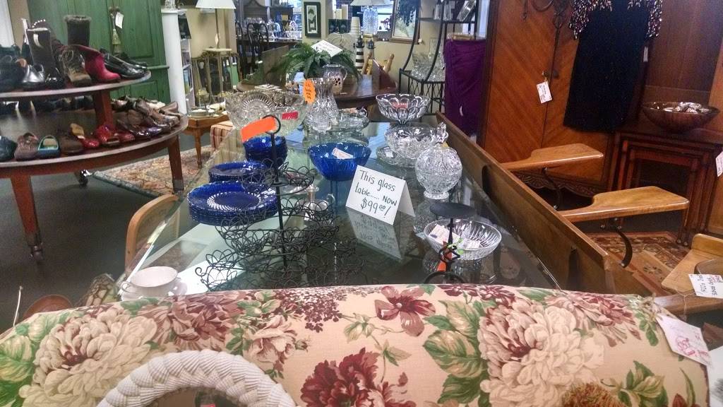 Smith & Co. Consignment | 1515 Union Cross Rd, Kernersville, NC 27284, USA | Phone: (336) 497-5290