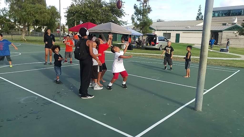 Melba Bishop Recreation Center | 5306 N River Rd, Oceanside, CA 92057 | Phone: (760) 435-5550