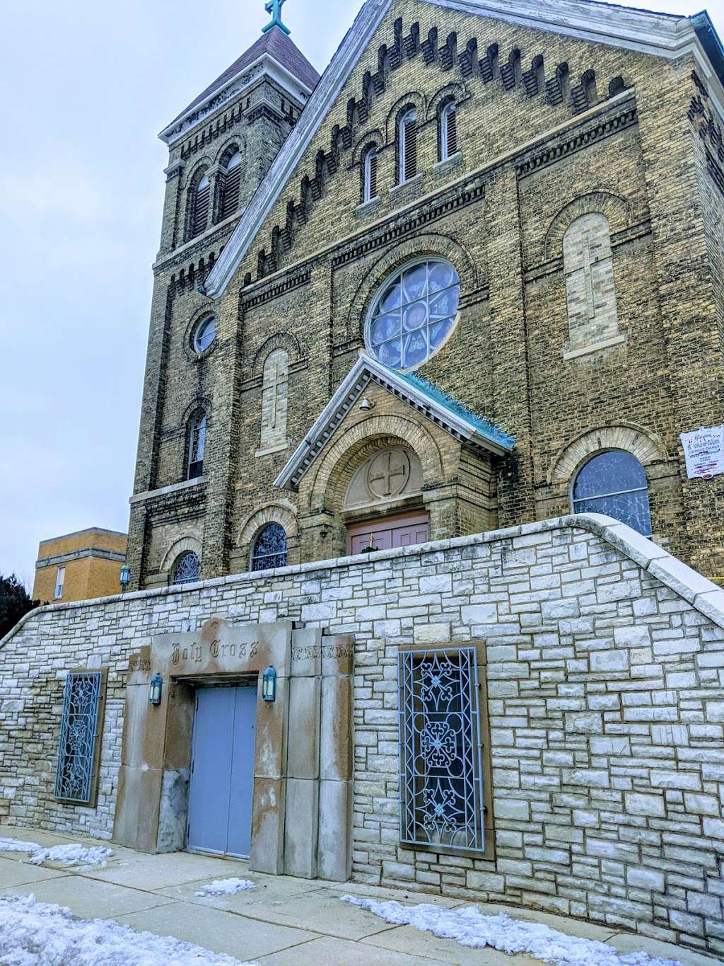 St. Vincent Pallotti Catholic Church in 5478 W Bluemound Rd, Milwaukee ...