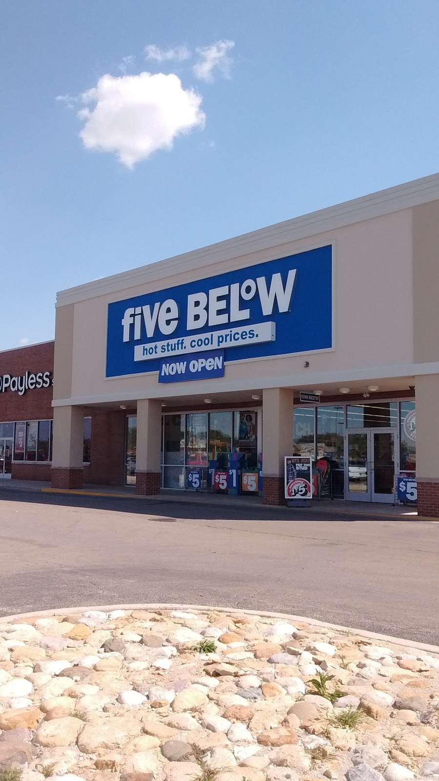 Five Below | 3027 S Cicero Ave, Cicero, IL 60804, USA | Phone: (708) 222-6680