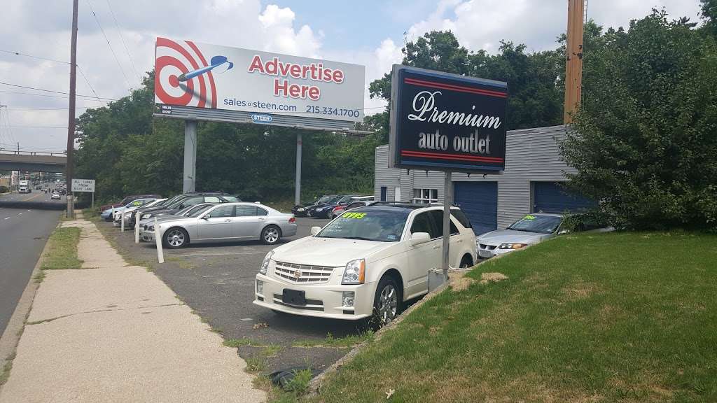 Premium Auto Outlet Inc | 5 N White Horse Pike, Lawnside, NJ 08045, USA | Phone: (856) 547-0090