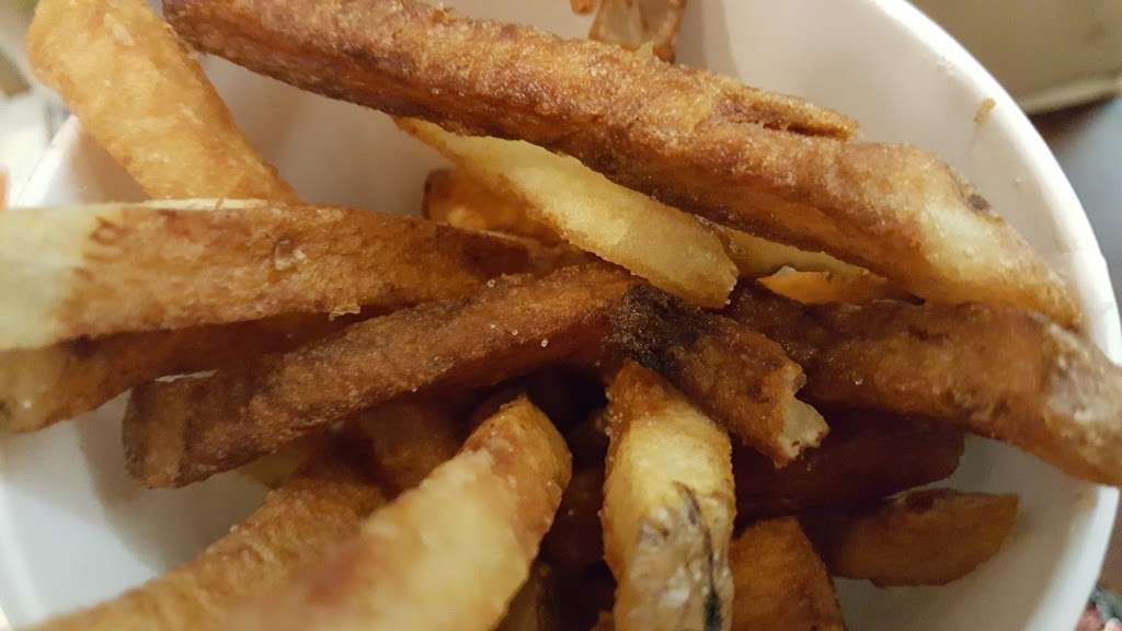 Five Guys | 6285 Pats Ranch Road, Jurupa Valley, CA 91752, USA | Phone: (951) 272-9300