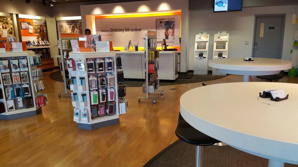 AT&T Store | 3839 W 1st St Suite B-4, Santa Ana, CA 92703, USA | Phone: (714) 265-4088