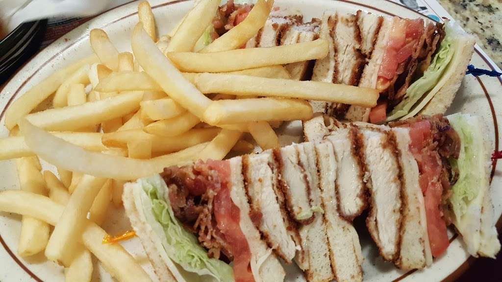 Goshen Plaza Diner | 118 Clowes Ave, Goshen, NY 10924, USA | Phone: (845) 294-7800