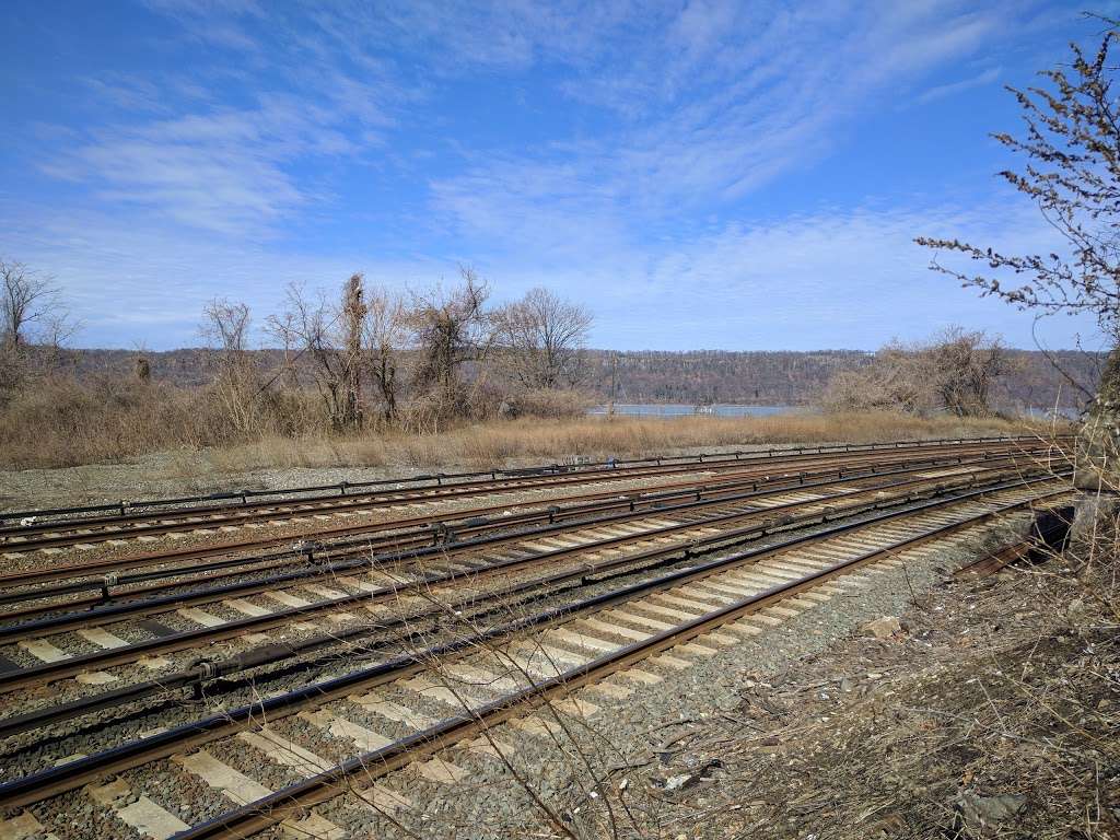 Spuyten Duyvil Shorefront Park | Edsall Ave, Bronx, NY 10463