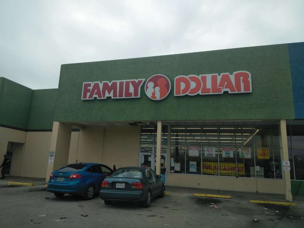 Family Dollar | 804 Maxey Rd, Houston, TX 77013, USA | Phone: (713) 455-6101