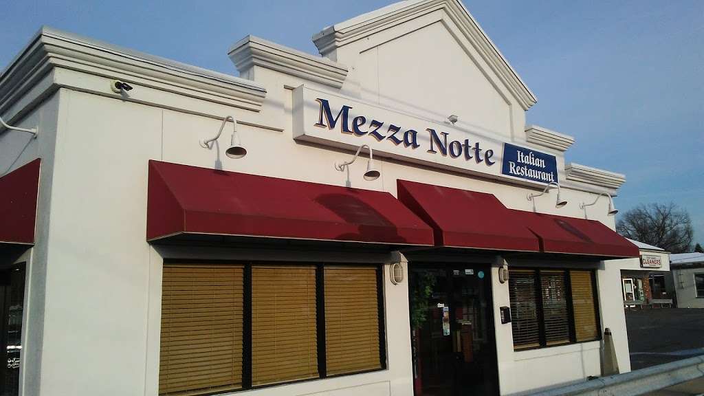 Mezza Notte | 6-11 Saddle River Rd, Fair Lawn, NJ 07410, USA | Phone: (201) 475-8333