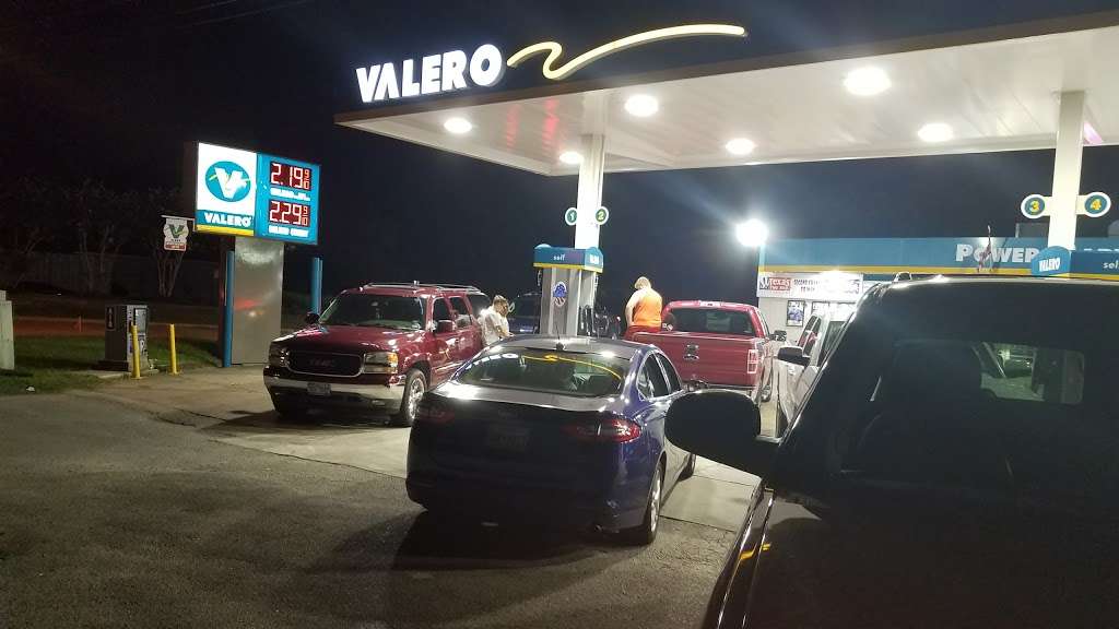 Valero | 5980 W Main St, League City, TX 77573 | Phone: (281) 557-1293