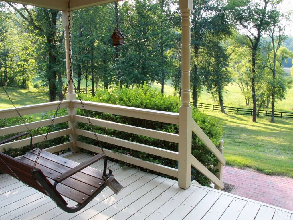 Hidden Hollow Farm Vacation Rentals | 6535 Hidden Hollow Ln, Warrenton, VA 20187, USA | Phone: (540) 347-7808