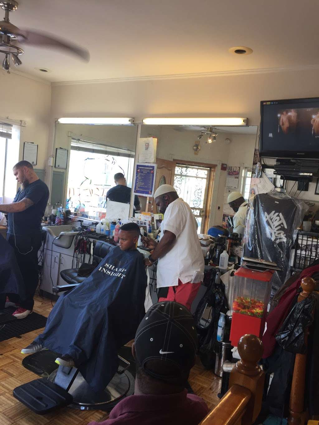 N Motion Unisex Salon | 2514 Dickinson St, Philadelphia, PA 19146, USA | Phone: (215) 334-1114