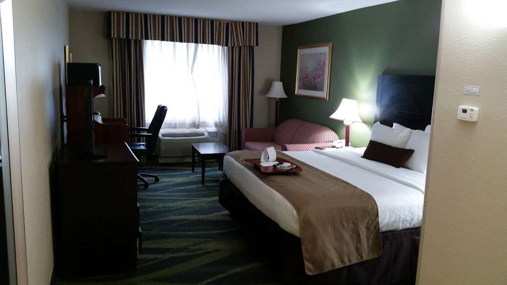 Best Western Plus Philadelphia Bensalem Hotel | 3499 Street Rd, Bensalem, PA 19020 | Phone: (215) 638-1500