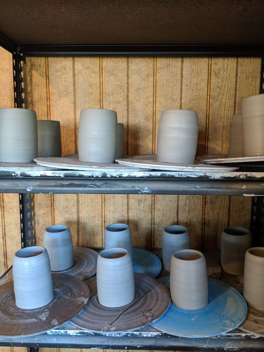 Rosylou Pottery | 2949 16th St NE, Hickory, NC 28601, USA | Phone: (828) 409-7202