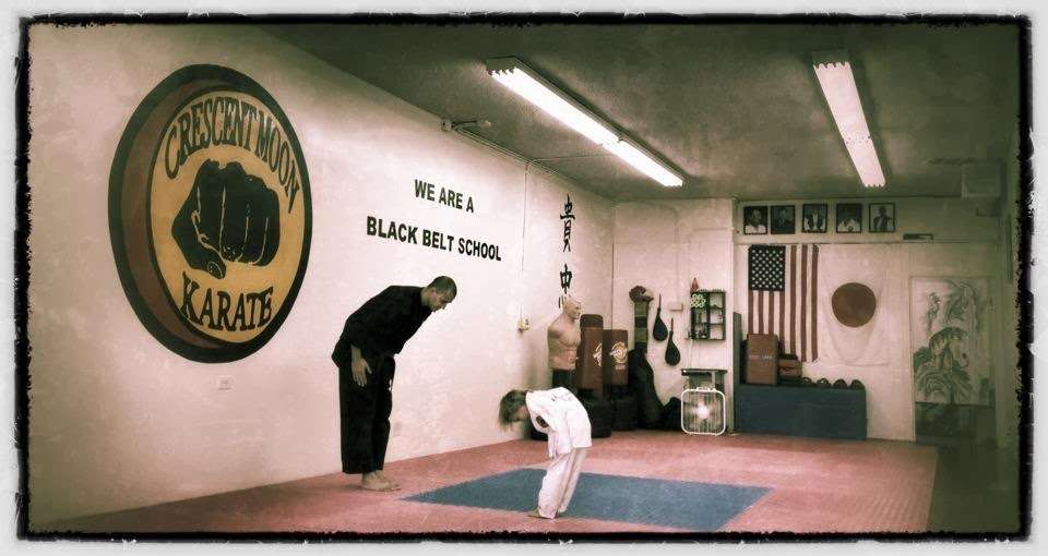 Crescent Moon Karate Academy | 5280 Pico Blvd, Los Angeles, CA 90019, USA | Phone: (323) 539-3656