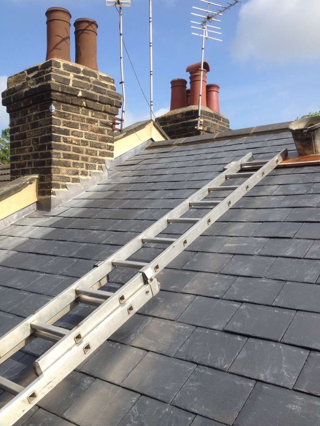 Cedar Roofing | 58 Theobalds Ln, Waltham Cross EN8 8RS, UK | Phone: 07974 279562