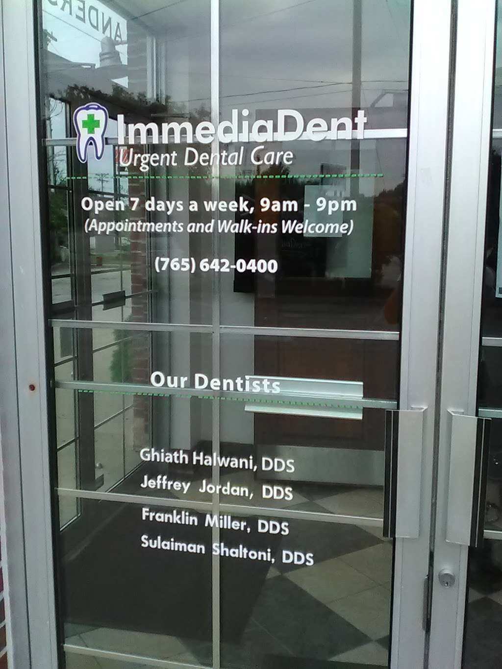 ImmediaDent - Urgent Dental Care | 2128 Mounds Rd, Anderson, IN 46016 | Phone: (765) 642-0400