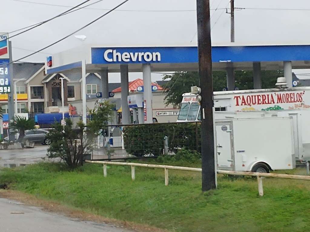 Chevron | 1603 S Texas 6, Houston, TX 77077, USA | Phone: (281) 759-7586