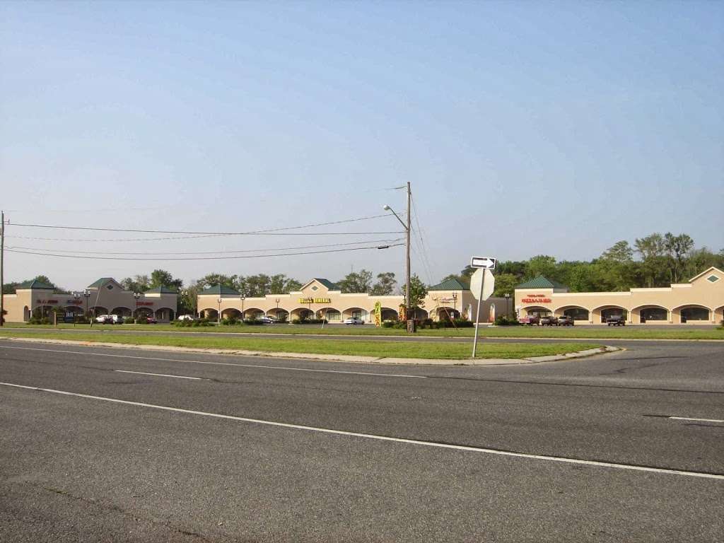 Savannah Square Shopping Center | 32175 Dupont Blvd, Dagsboro, DE 19939, USA | Phone: (302) 841-9302