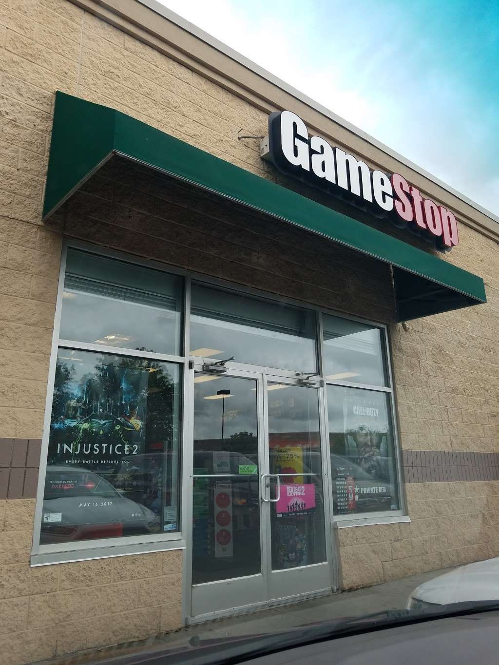 GameStop | 695 W Edgar Rd, Linden, NJ 07036, USA | Phone: (908) 523-0071