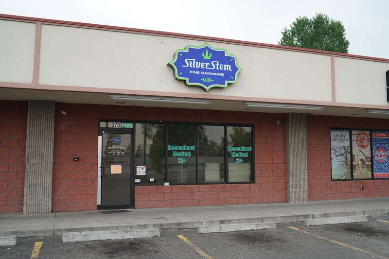 Silver Stem Fine Cannabis Denver SW Dispensary | 3700 W Quincy Ave, Denver, CO 80236 | Phone: (303) 734-0420