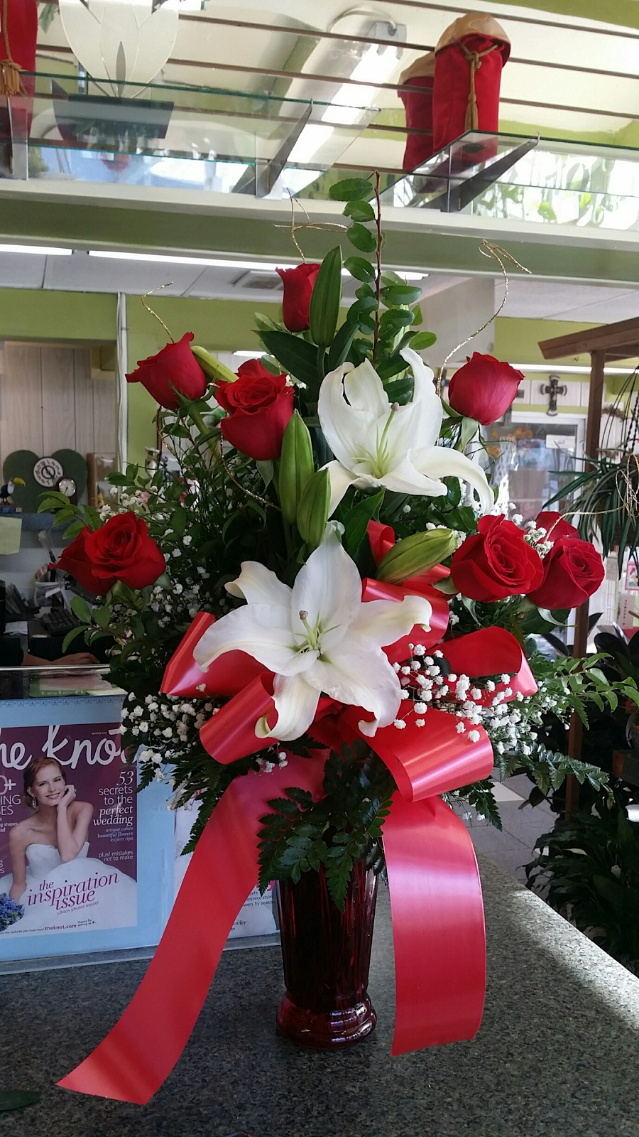 Charmaynes Florist & Cake | 240-01 Linden Blvd, Elmont, NY 11003, USA | Phone: (516) 285-5078