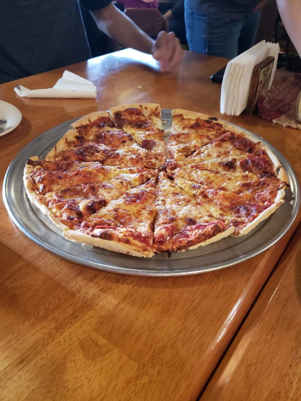 Pizza Royal | 5723 Lake Ave, St Joseph, MO 64504, USA | Phone: (816) 238-4655