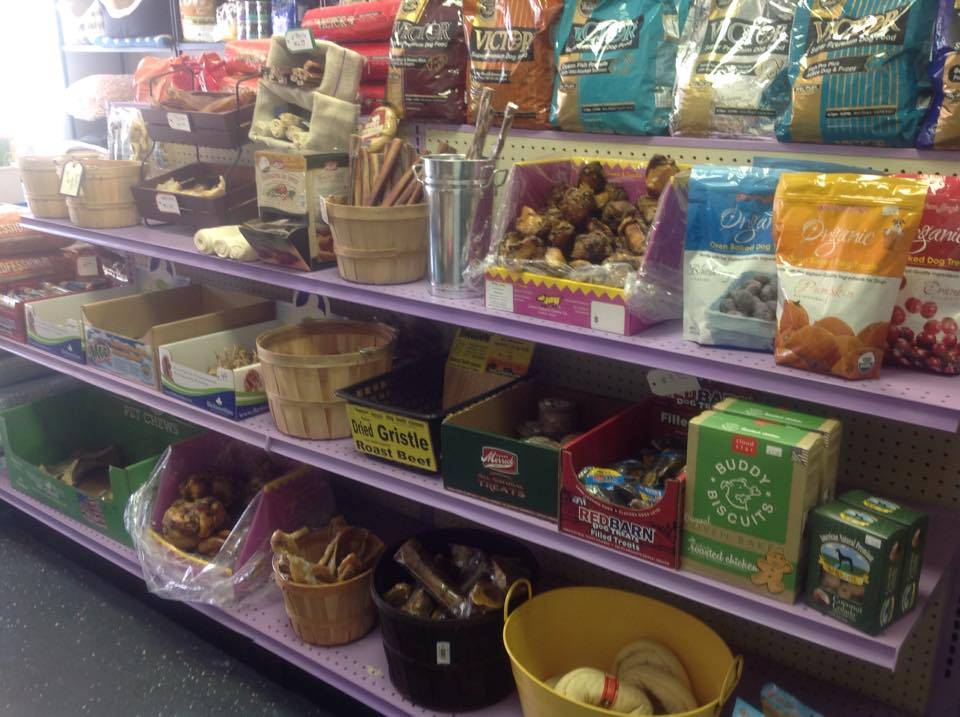 PawPrints Pet Supply | 108 N Ash Ave, Valley Center, KS 67147, USA | Phone: (316) 260-1233