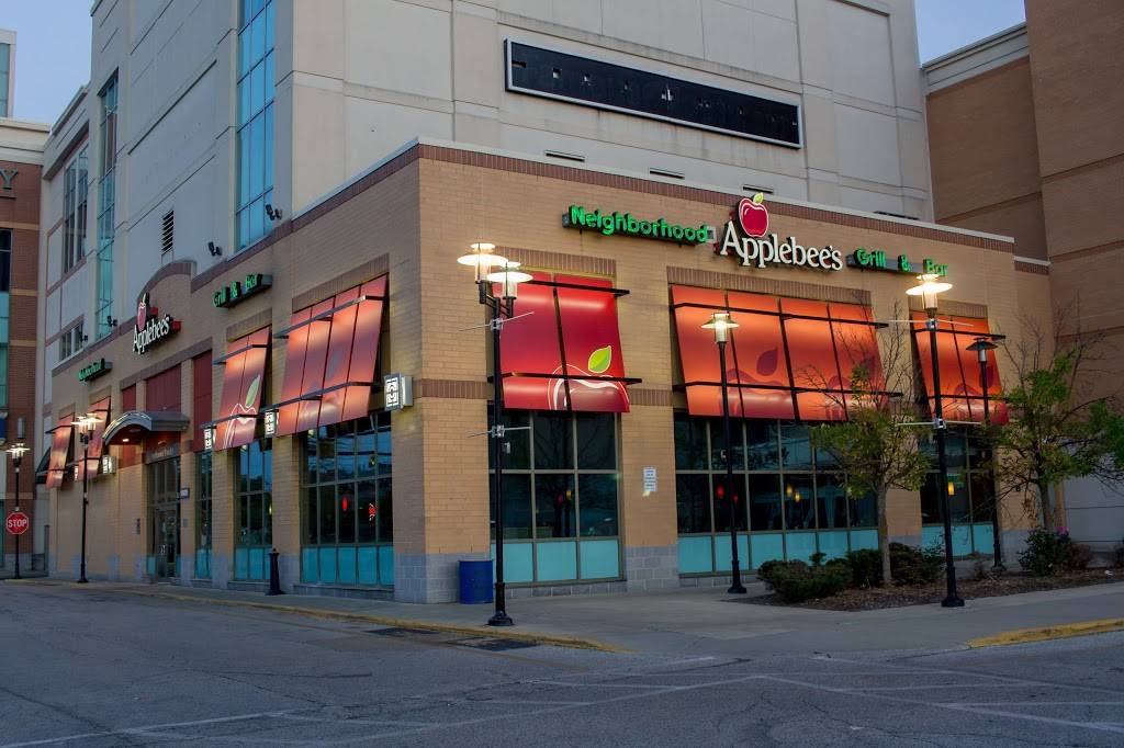 Applebees Grill + Bar | 14020 Cedar Rd, University Heights, OH 44118, USA | Phone: (216) 382-0941