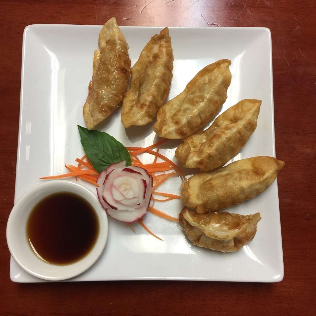 Thai Seaside Restaurant | 13880 H G Trueman Rd, Solomons, MD 20688 | Phone: (410) 394-6858