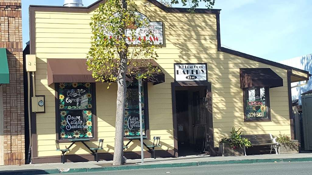 Bear Claw Bakery & Cafe | 2340 San Pablo Ave, Pinole, CA 94564, USA | Phone: (510) 724-3105