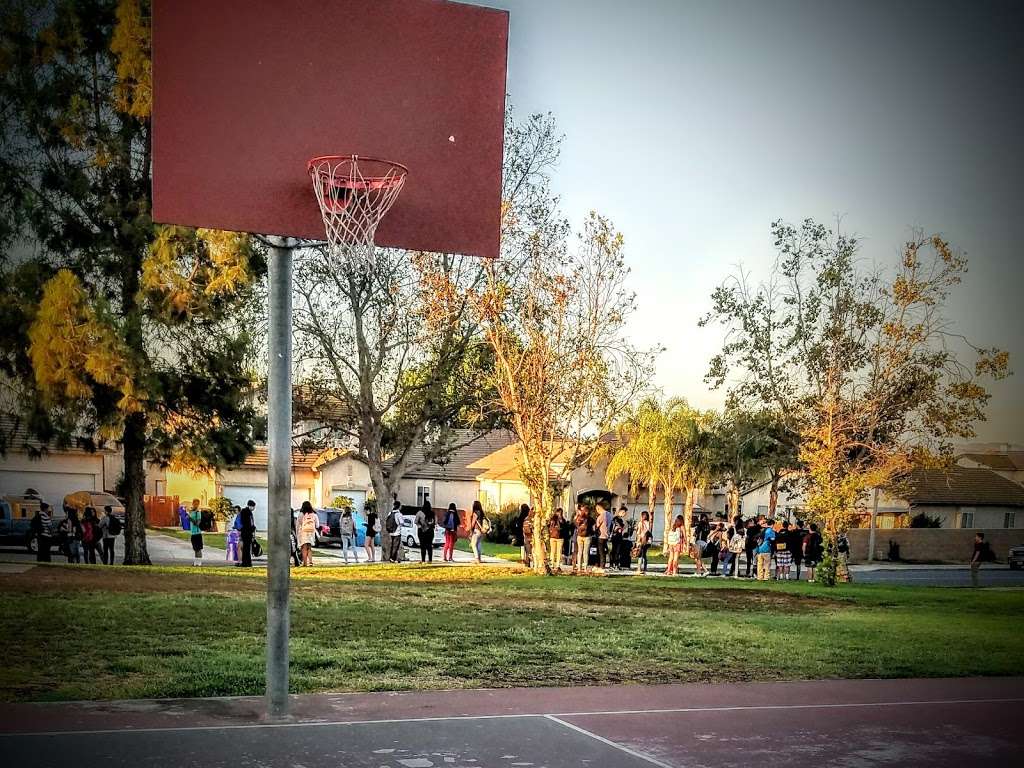 Clay Park | 8029 Haven View Dr, Jurupa Valley, CA 92509, USA | Phone: (951) 361-2090