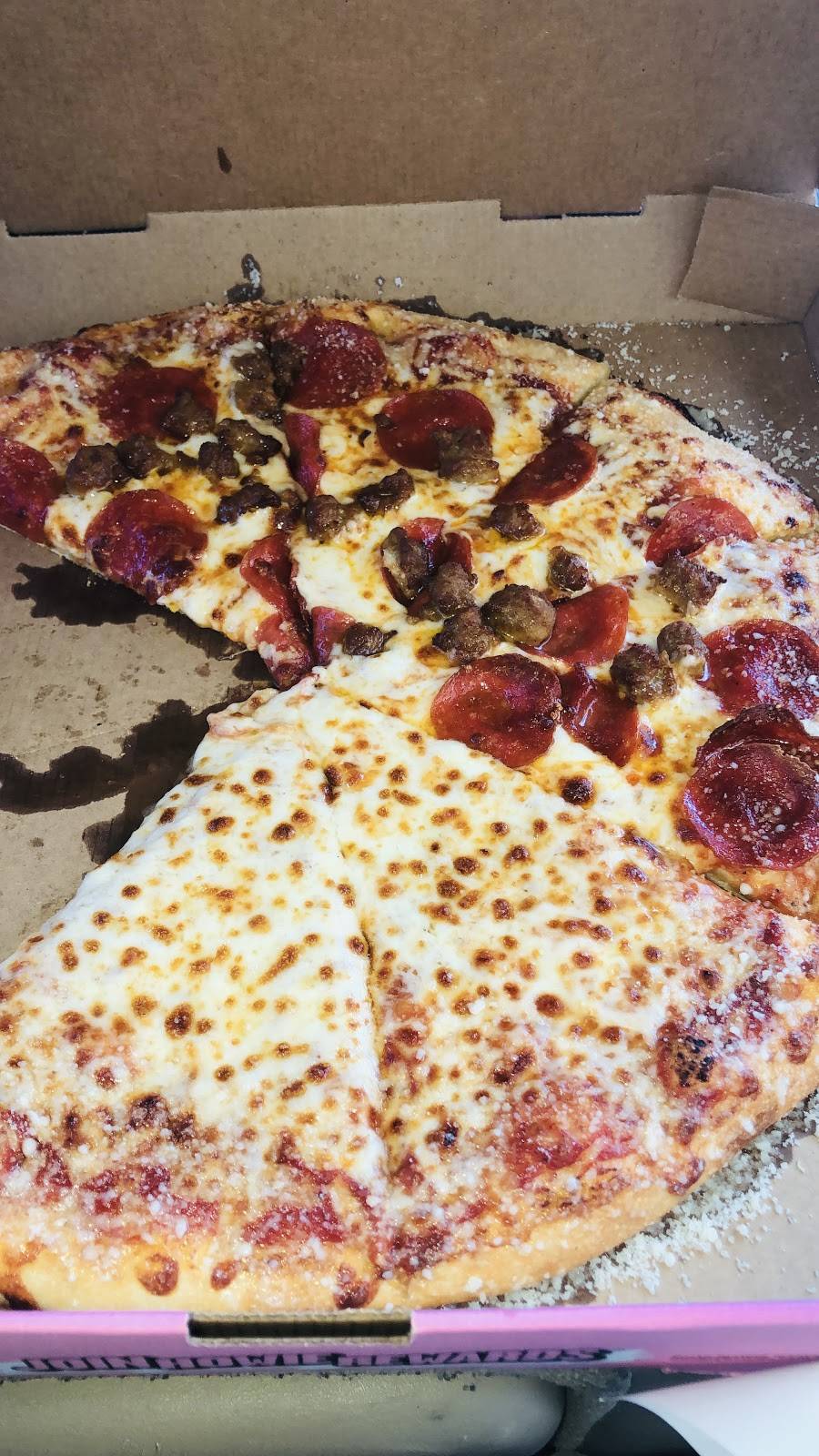 Hungry Howies Pizza | 1884 Drew St, Clearwater, FL 33765 | Phone: (727) 449-0400