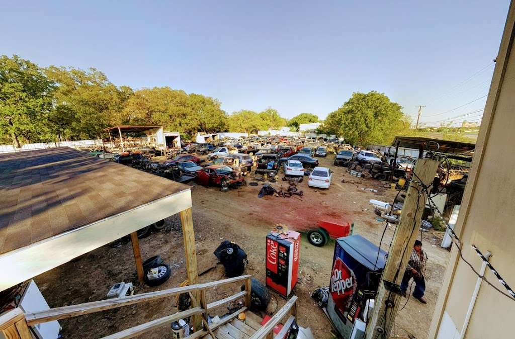 Kleburg Auto Salvage | 12341 C F Hawn Fwy, Dallas, TX 75253, USA | Phone: (972) 557-4090