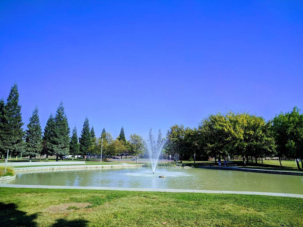 North Laguna Creek Park | 6400 Jacinto Ave, Sacramento, CA 95823, USA | Phone: (916) 808-5200