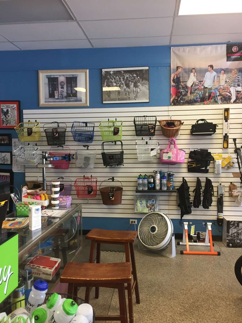 Retro City Cycles | 1810 N Orange Ave, Orlando, FL 32804, USA | Phone: (407) 895-2700