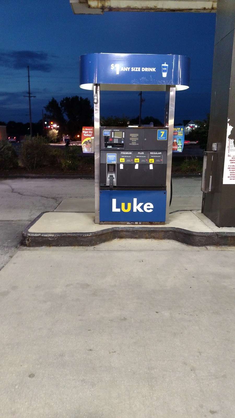 Luke Gas Station | 721 W Lincoln Hwy, Merrillville, IN 46410 | Phone: (219) 769-2117