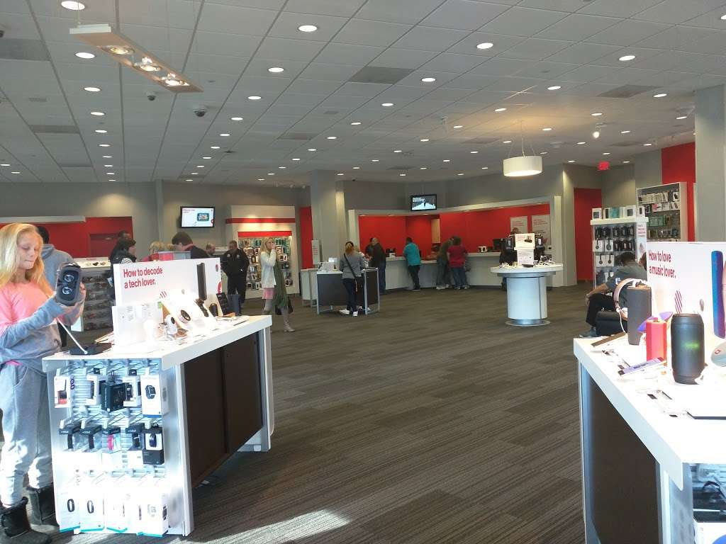 Verizon | 1003 W Patrick St, Frederick, MD 21702, USA | Phone: (301) 695-6000