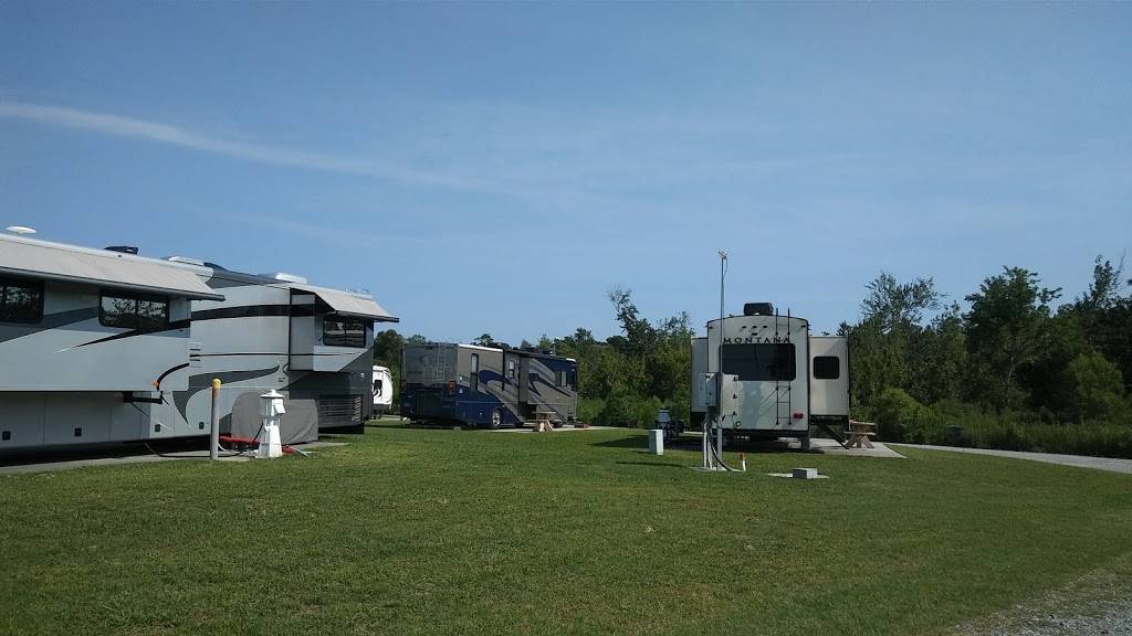 Aviation Arbor RV Park | 400 Russell Dr, Belle Chasse, LA 70037, USA | Phone: (504) 678-3500