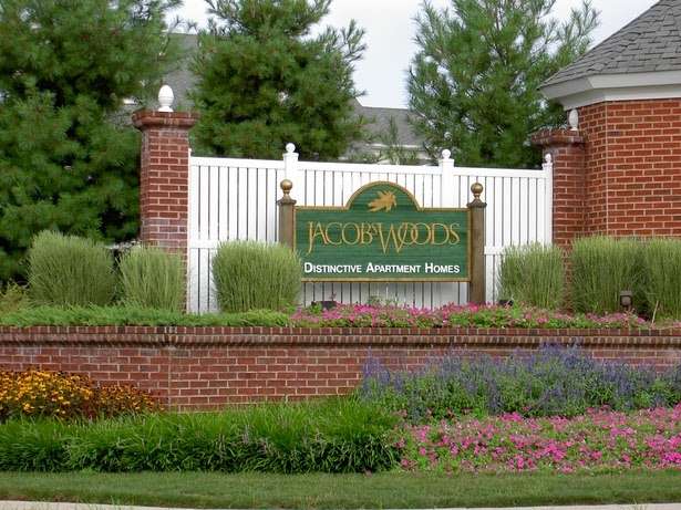 Jacobs Woods Apartments | 100 Jacobs Hall Ln, Lansdale, PA 19446, USA | Phone: (215) 692-1692