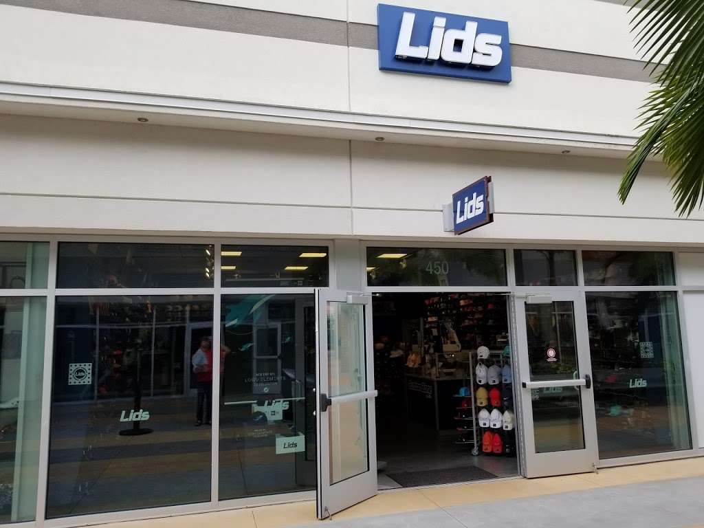 Lids | 1100 Cornerstone Blvd, Daytona Beach, FL 32117, USA | Phone: (386) 262-4650