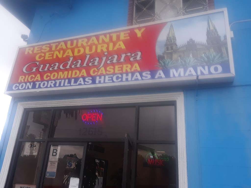 Restaurate Y Cenaduria Guadalajara | 12615 San Fernando Rd, Sylmar, CA 91342 | Phone: (818) 403-6668