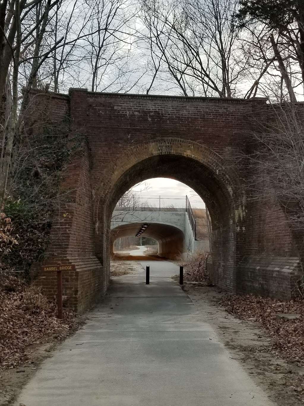 FAIRFAX COUNTY CROSS COUNTY TRAIL Barrel Bridge | Cross County Trail, Lorton, VA 22079, USA