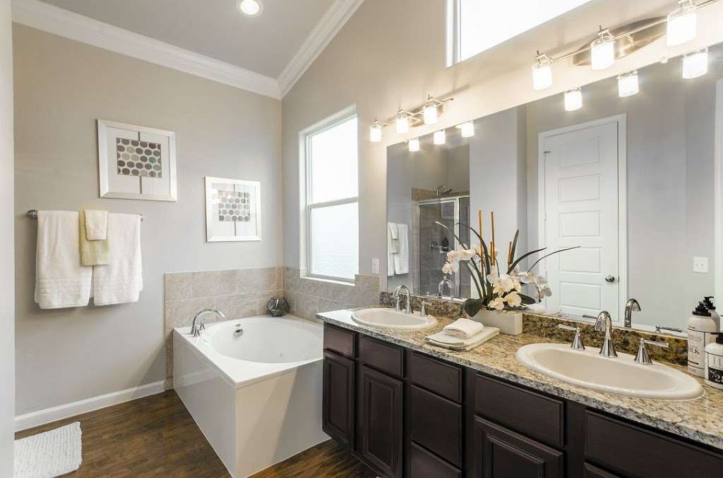 The Mansions Woodland | 2443 Farm to Market Rd 1488, Conroe, TX 77384, USA | Phone: (936) 262-5815