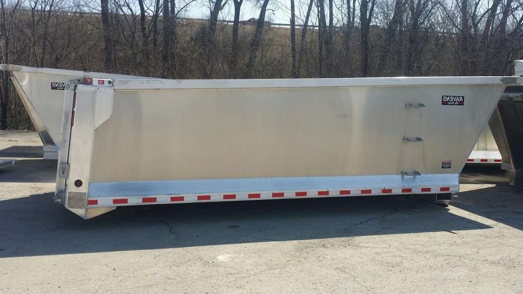 Jim Hawk Truck Trailers Inc | 7500 Gardner Ave, Kansas City, MO 64120, USA | Phone: (816) 241-9200